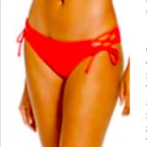 Bikini bottom in sunkissed coral
